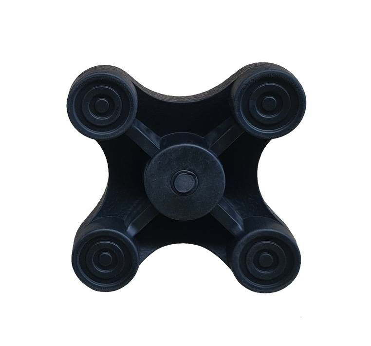 Quad tip for walking sticks