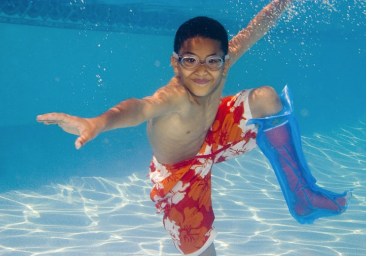 Sport Leg Cast and Wound Protector for Children - Seal-Tight