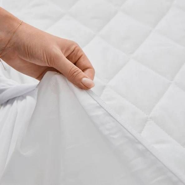 Invizi Waterproof Absorbent Fitted Sheet